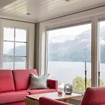 Nes Gard Hotel