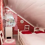 Nes Gard Hotel Hoyheimsvik