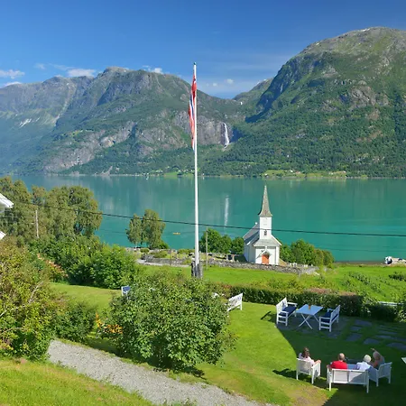 Nes Gard Hotel