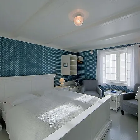Nes Gard Hotel 3*