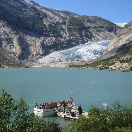 Nes Gard فندق Høyheimsvik