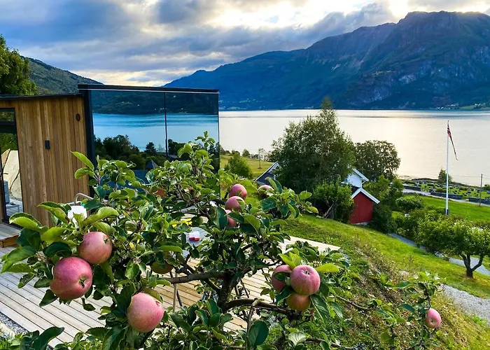 Hotel Nes Gard Hoyheimsvik