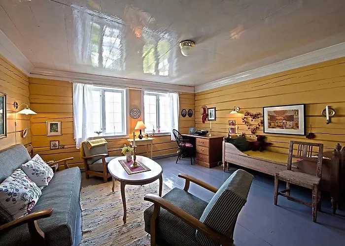 Hotel Nes Gard Hoyheimsvik