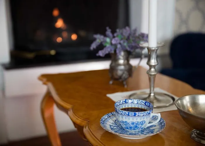 Nes Gard 3* Hoyheimsvik