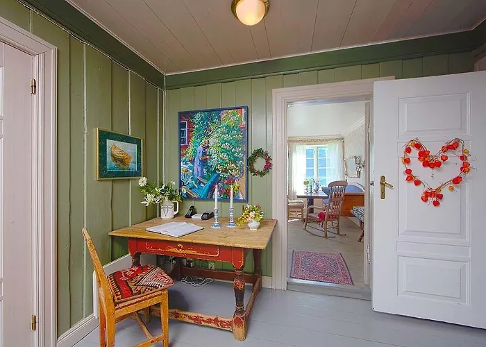 Nes Gard Hotel Hoyheimsvik