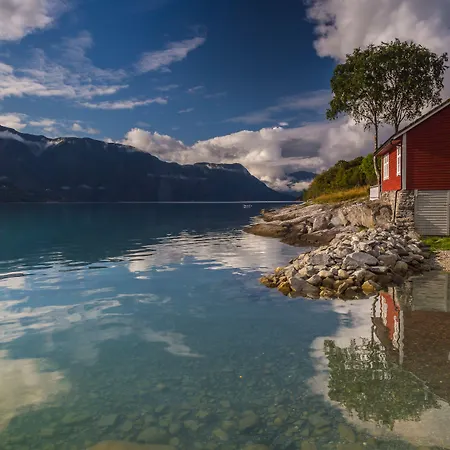 Nes Gard Høyheimsvik